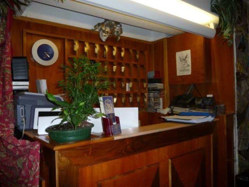 Hotel Minerva & Nettuno Венеция Екстериор снимка